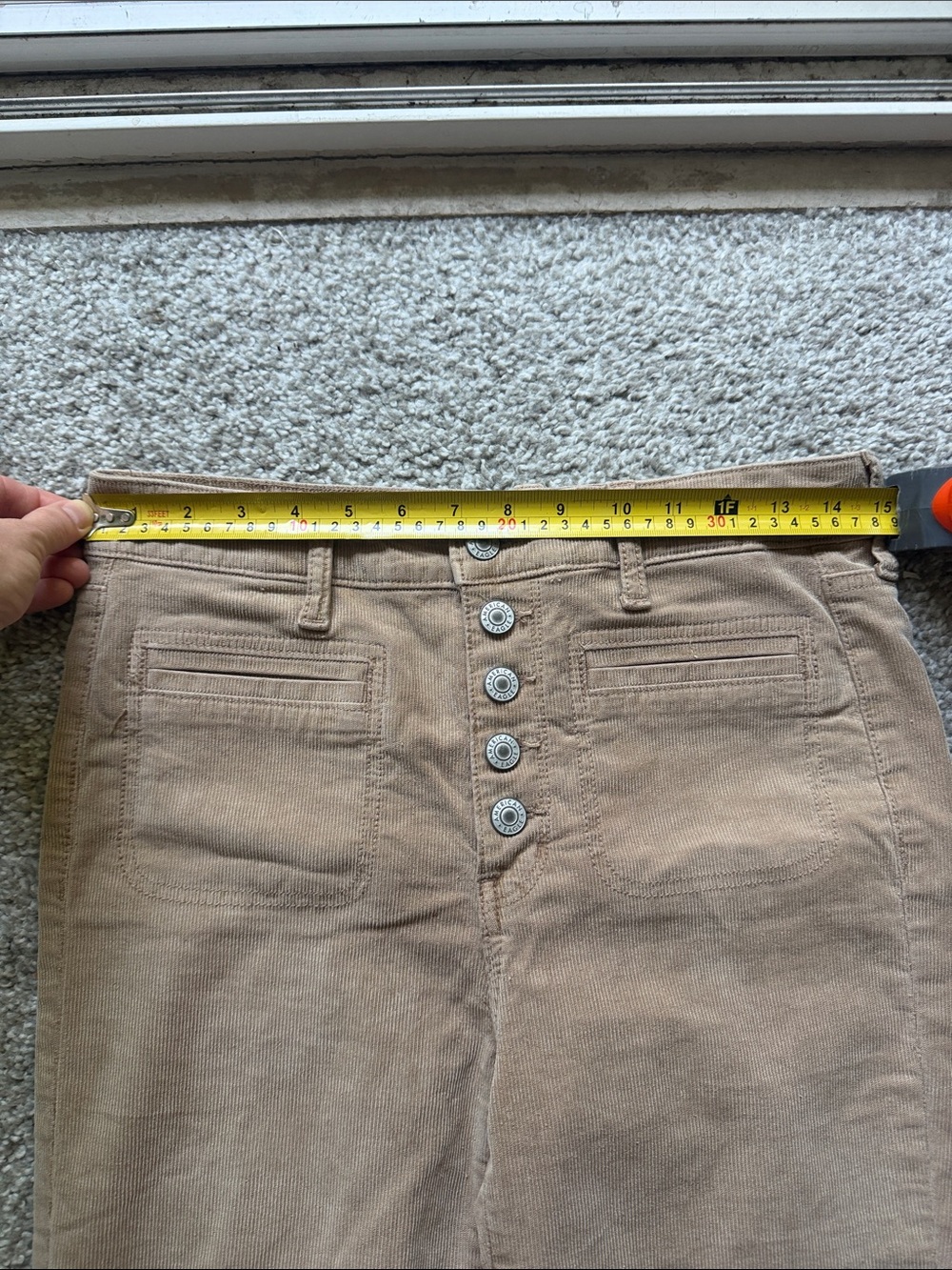 American Eagle Super High Rise Corduroy Flare Pants Button Fly Size 6 - Picture 9 of 10